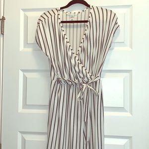 NWOT Super Comfy Sleek Wide Leg Pant Jumpsuit!